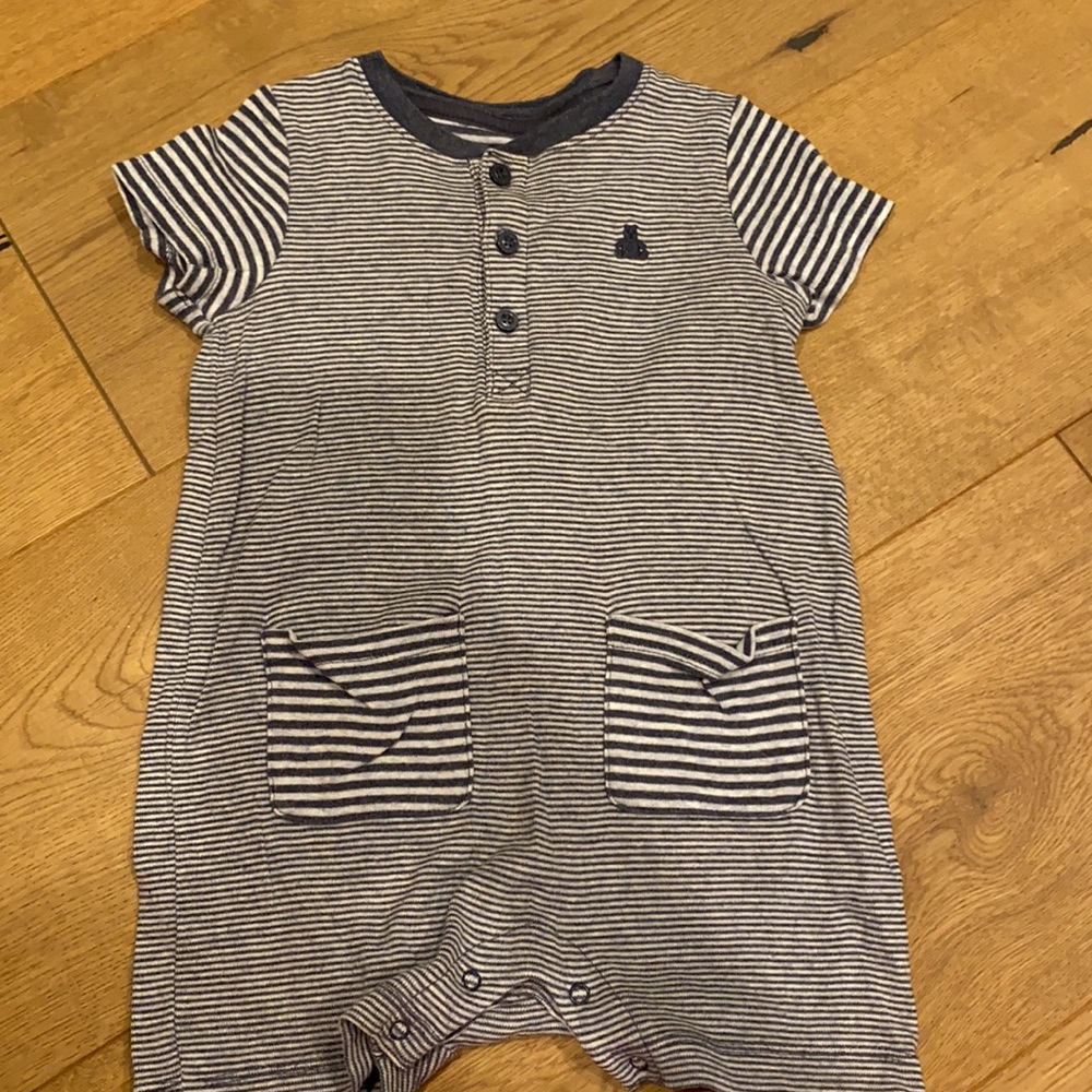 Assorted Summer Baby boy Rompers - Picture 3 of 7